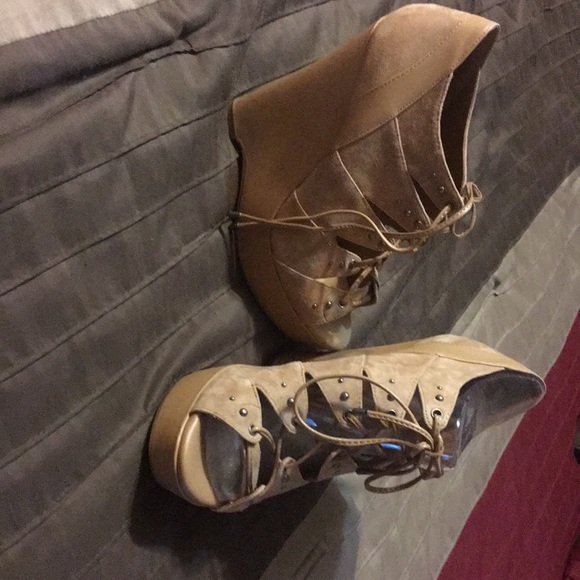 Gianni Bini shoes - Picture 1 of 2